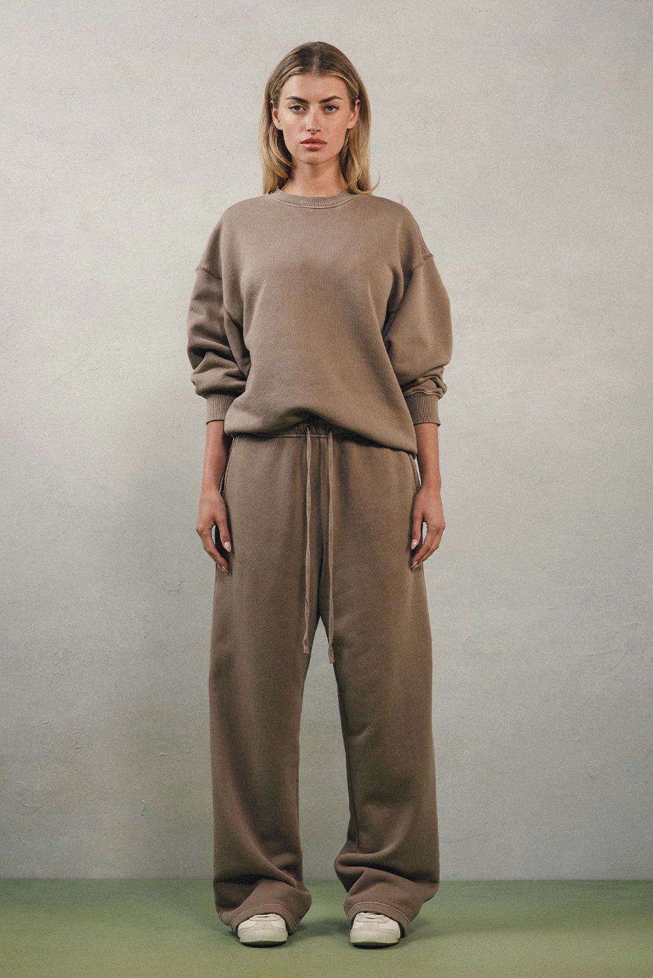 CORE STRAIGHT LEG SWEATPANT