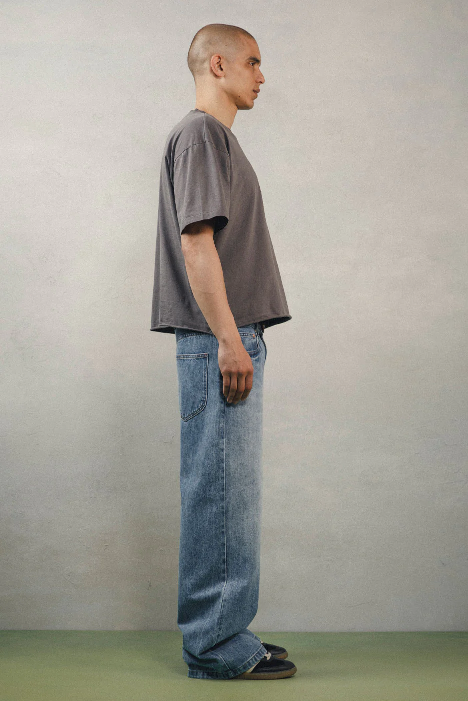 OVERSIZED CROP CORE TEE