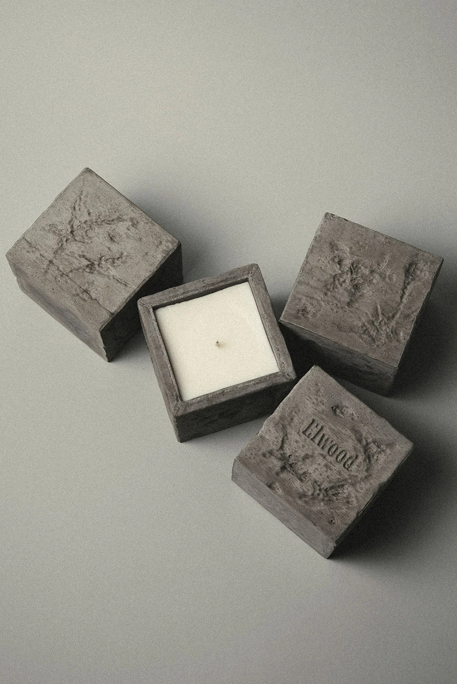 SIGNATURE CANDLE